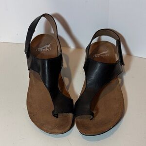 Dansko Women's Black Leather Reece Sandals